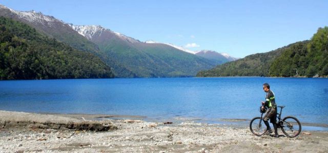 Laguna Rosales - Senderos de huella Andina